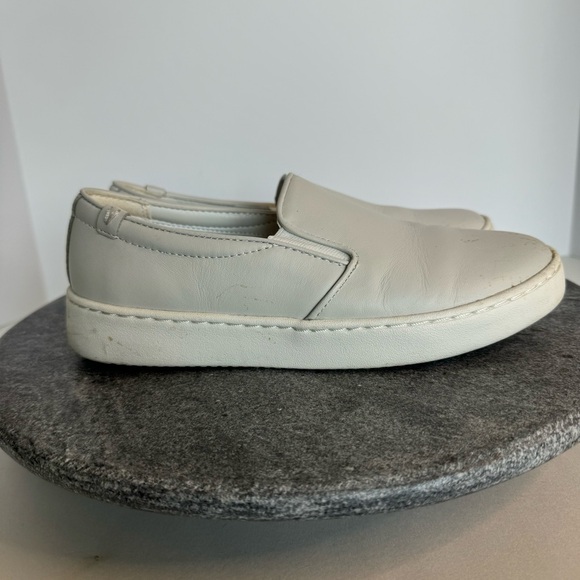 Vionic Avery White Leather Slip On Sneakers Shoes 6 - Picture 4 of 12
